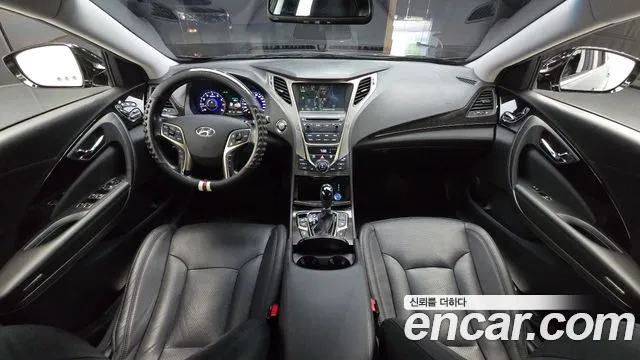 Hyundai Grandeur 2014 thumb 6