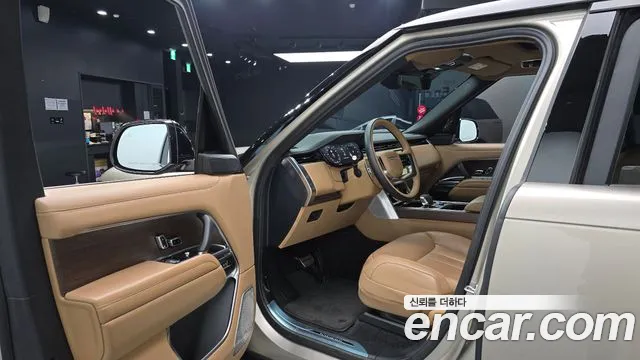 Land Rover Range Rover 2023 thumb 10