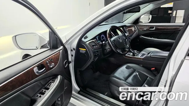 Hyundai Equus 2013 thumb 10