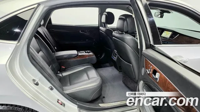 Hyundai Equus 2013 thumb 11
