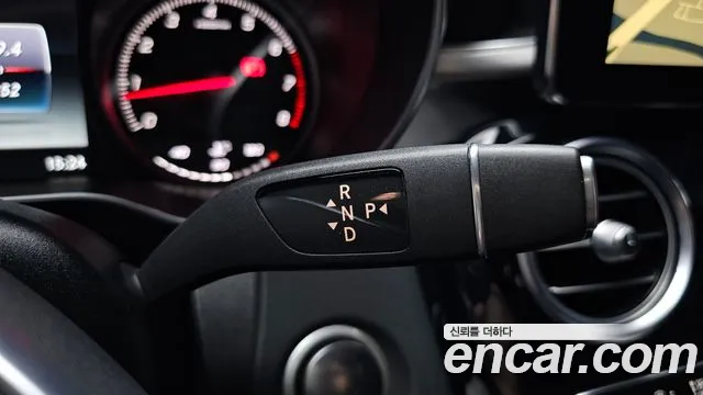 Mercedes-Benz C-Класс 2017 thumb 9
