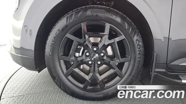 Kia Carnival 2024 thumb 5