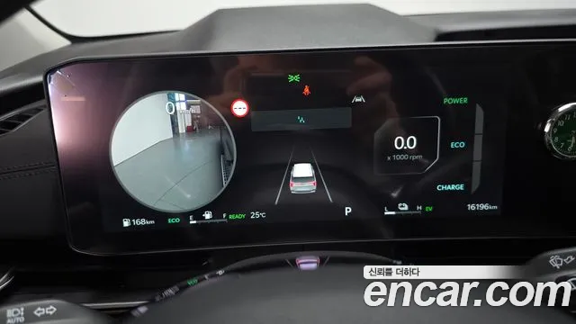 Kia Carnival 2024 thumb 8