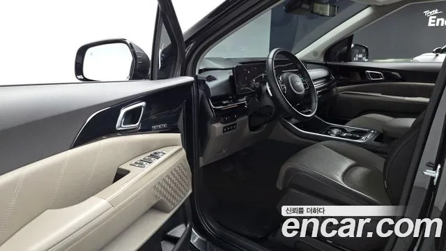 Kia Carnival 2024 thumb 10