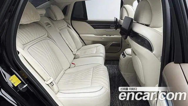 Genesis G90 2022 thumb 9