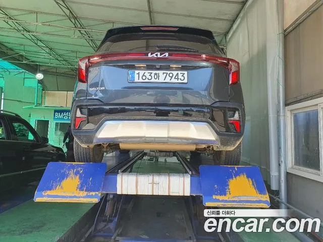 Kia Seltos 2023 thumb 2
