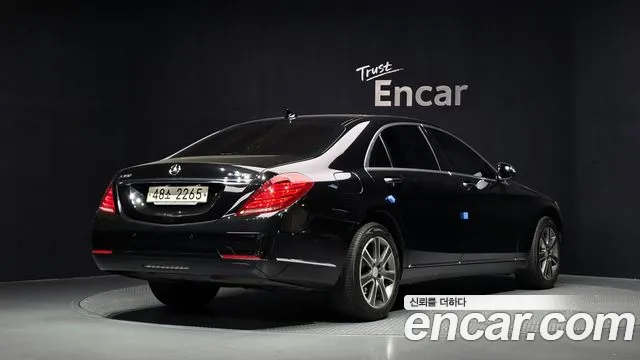 Mercedes-Benz S-Класс 2015 thumb 2