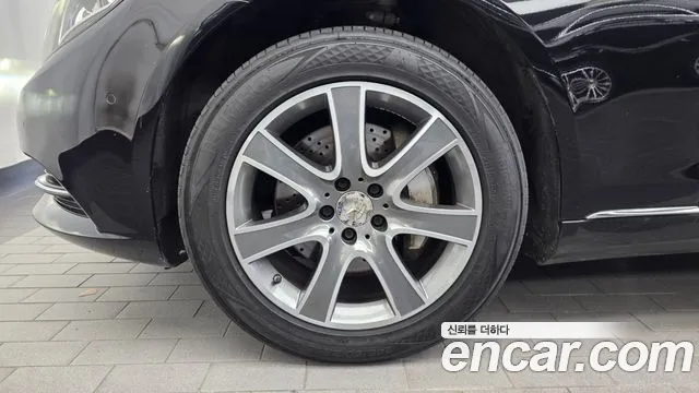 Mercedes-Benz S-Класс 2015 thumb 5