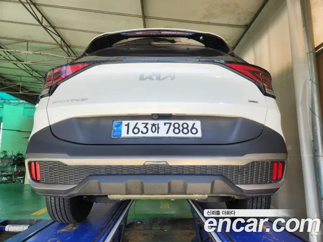 Kia Sportage 2023 thumb 2