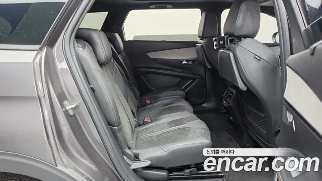 Peugeot 5008 2021 thumb 11