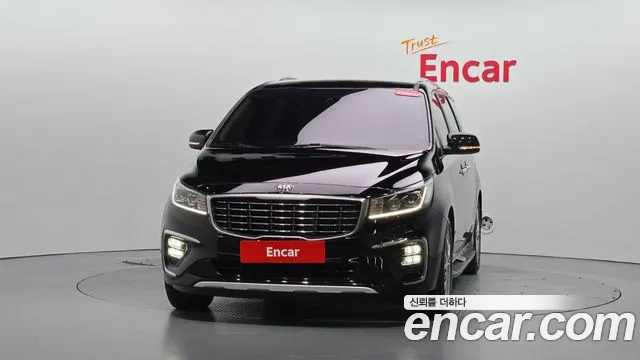 Kia Carnival 2020 thumb 2