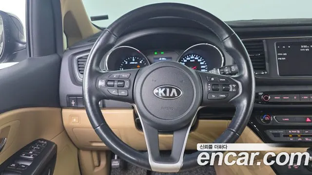 Kia Carnival 2020 thumb 12