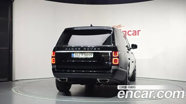 Land Rover Range Rover 2021 thumb 4