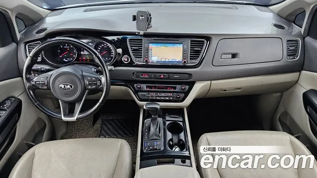 Kia Carnival 2018 thumb 7