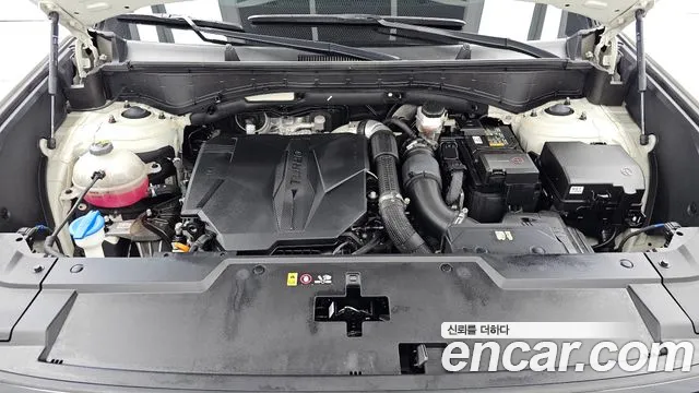 Hyundai Santa Fe 2023 thumb 6