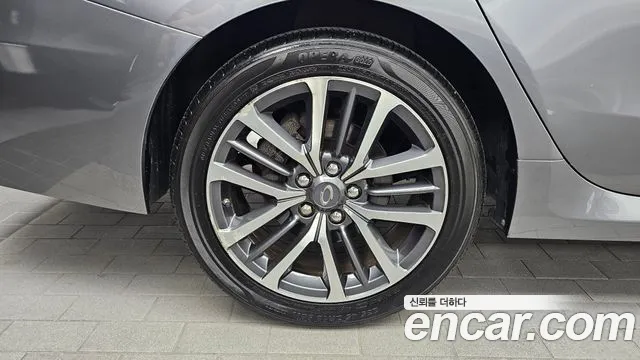 Renault-KoreaSamsung Latitude 2018 thumb 5