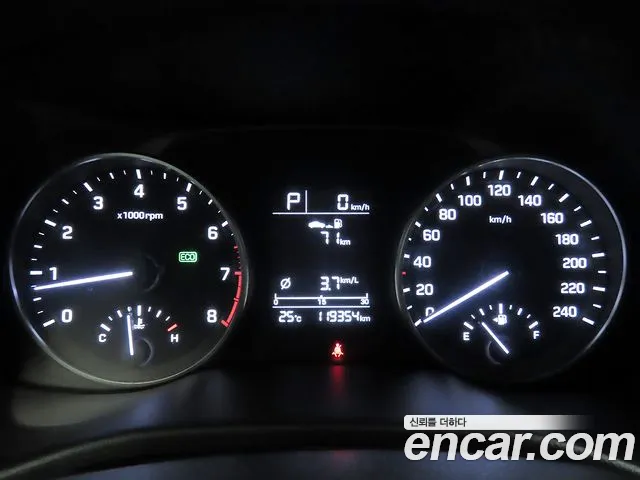 Hyundai Avante 2017 thumb 8