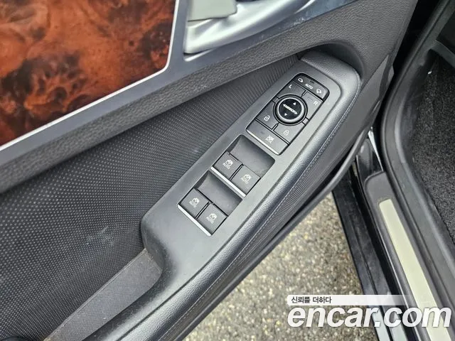 Hyundai Genesis 2015 thumb 5