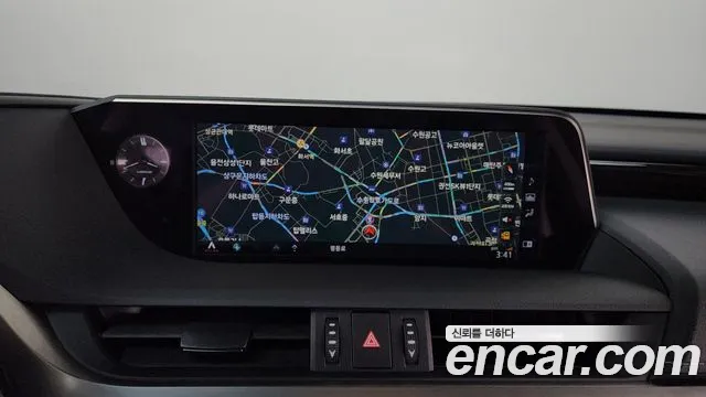 Lexus ES 2019 thumb 12