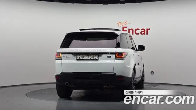 Land Rover Range Rover Sport 2015 thumb 4