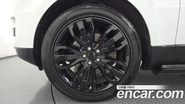 Land Rover Range Rover Sport 2015 thumb 5