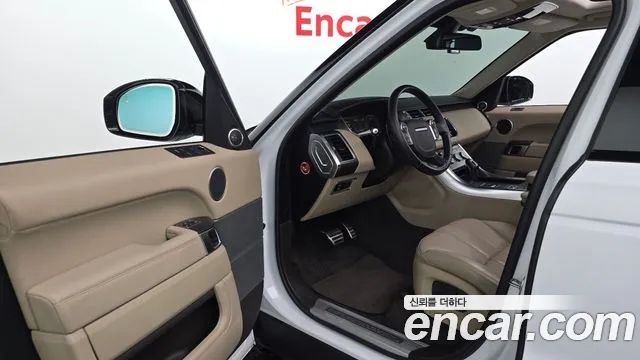 Land Rover Range Rover Sport 2015 thumb 10