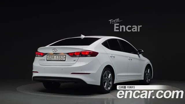 Hyundai Avante 2018 thumb 2