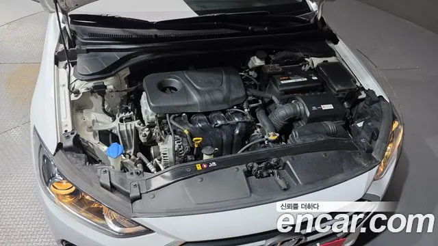Hyundai Avante 2018 thumb 6