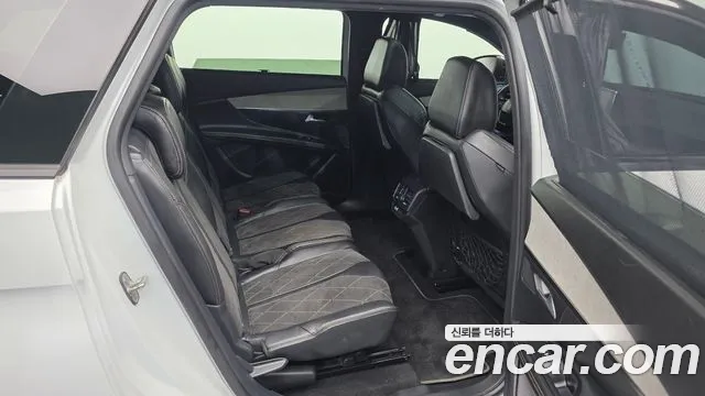 Peugeot 5008 2017 thumb 12