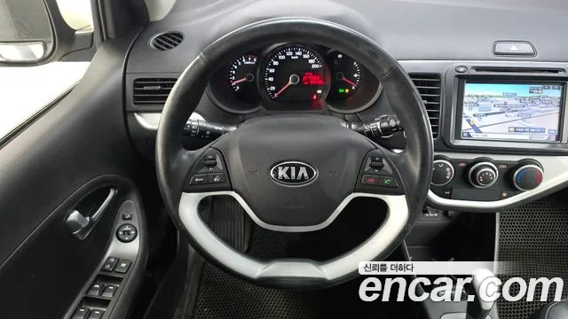 Kia Morning 2013 thumb 12