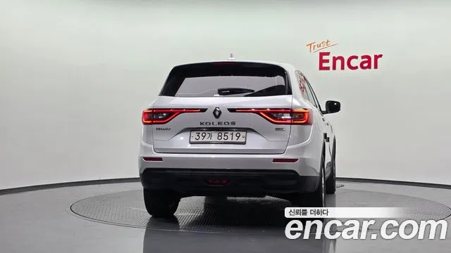 Renault-KoreaSamsung Koleos 2018 thumb 3