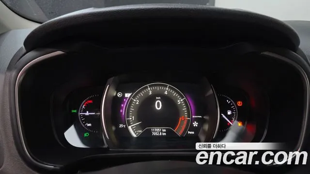 Renault-KoreaSamsung Koleos 2018 thumb 7