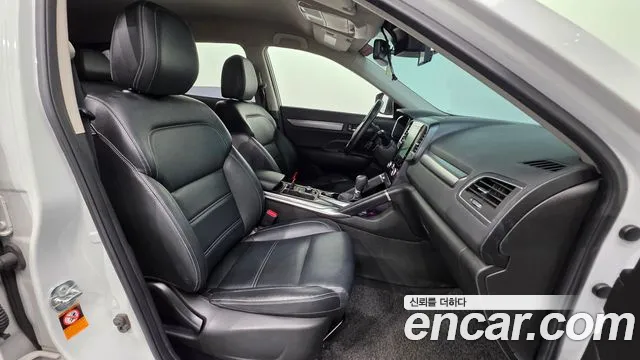 Renault-KoreaSamsung Koleos 2018 thumb 9