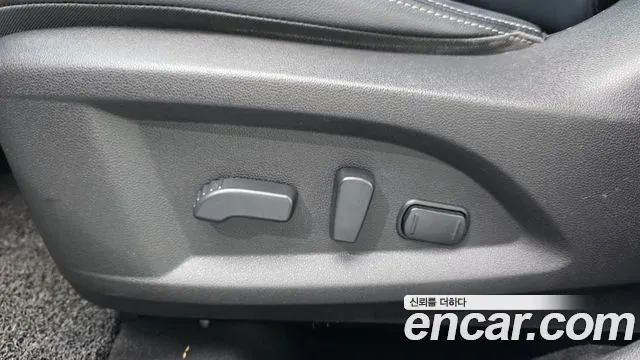 Renault-KoreaSamsung Koleos 2018 thumb 11
