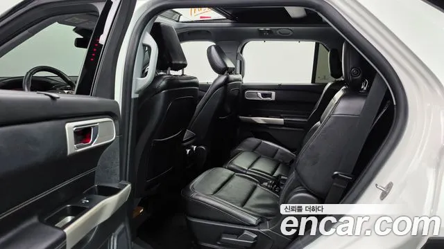 Ford Explorer 2020 thumb 11