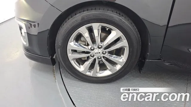 Kia Carnival 2016 thumb 4