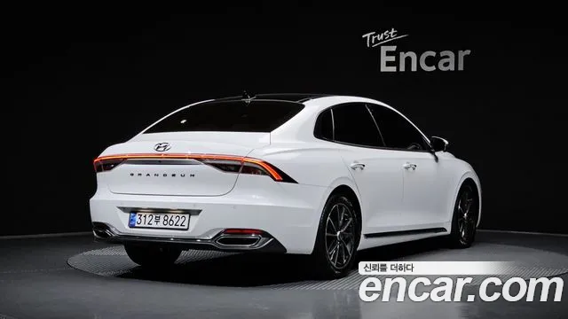 Hyundai Grandeur 2022 thumb 2