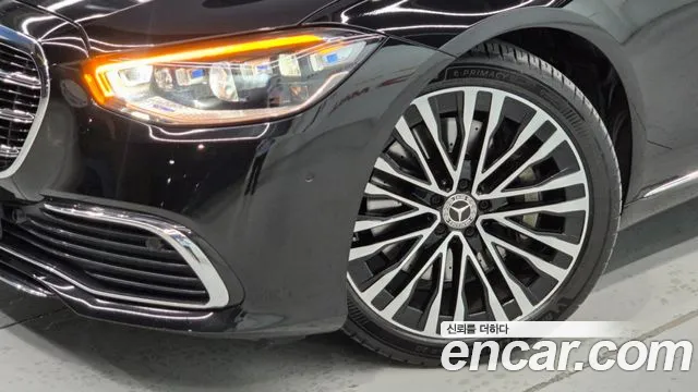 Mercedes-Benz S-Класс 2022 thumb 3