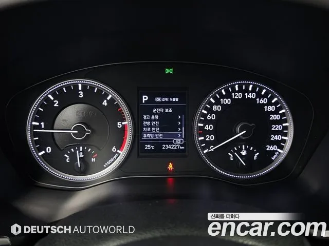 Hyundai Santa Fe 2018 thumb 6