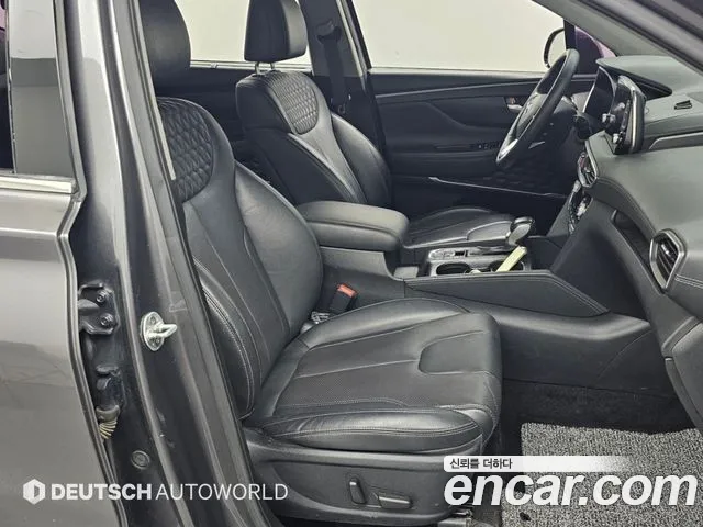 Hyundai Santa Fe 2018 thumb 7