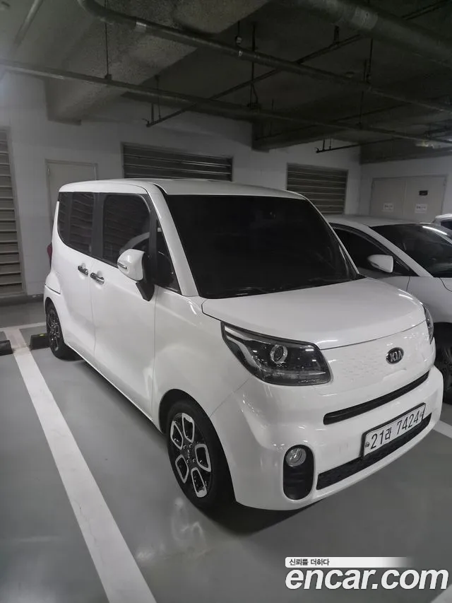 Kia Ray 2018 thumb 2