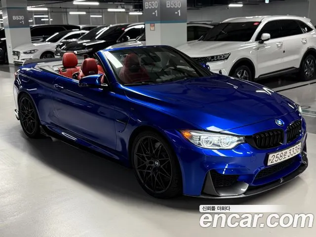 BMW M4 2015 thumb 3
