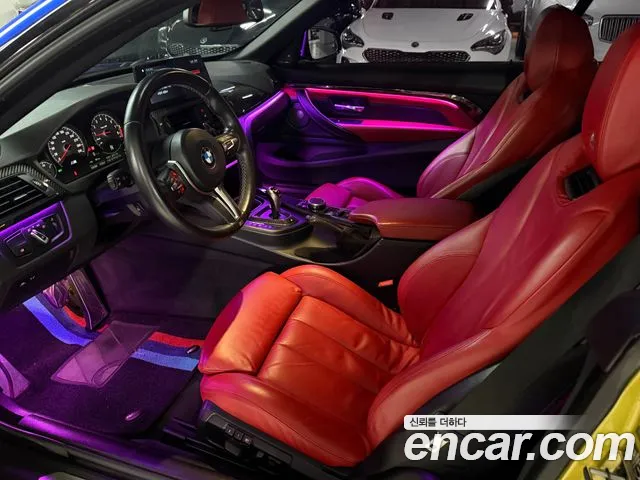 BMW M4 2015 thumb 7