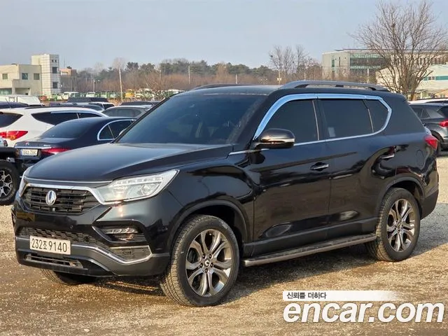 KG_Mobility_Ssangyong Rexton 2017 thumb 2