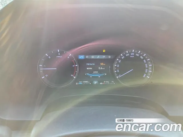 KG_Mobility_Ssangyong Rexton 2017 thumb 8