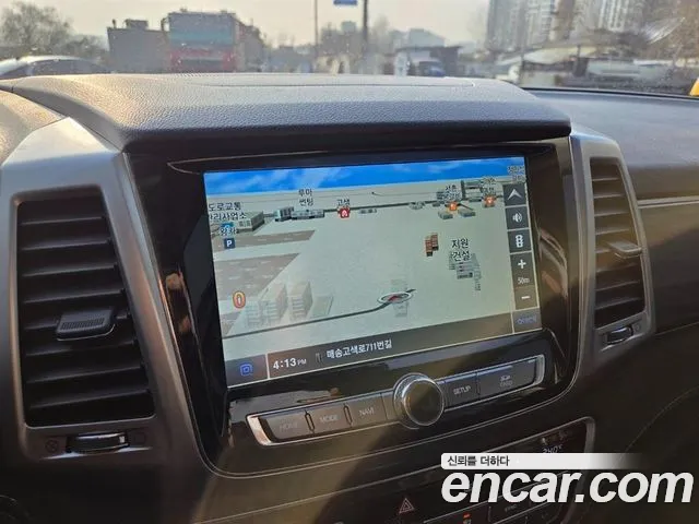 KG_Mobility_Ssangyong Rexton 2017 thumb 9