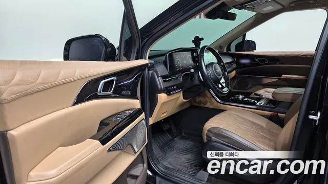 Kia Carnival 2022 thumb 9