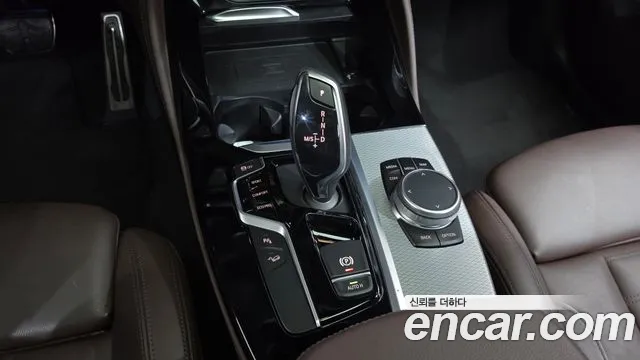 BMW X4 2019 thumb 9