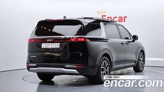 Kia Carnival 2022 thumb 2