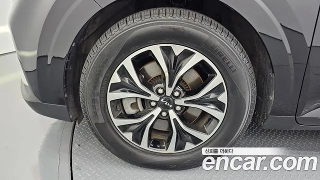 Kia Carnival 2022 thumb 5